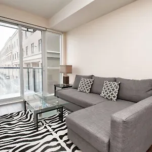 Life Luxury Downtown Hotel Toronto